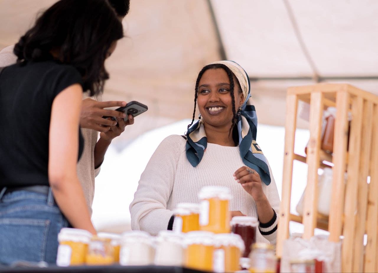 LinkUp Bazaar (1/4)